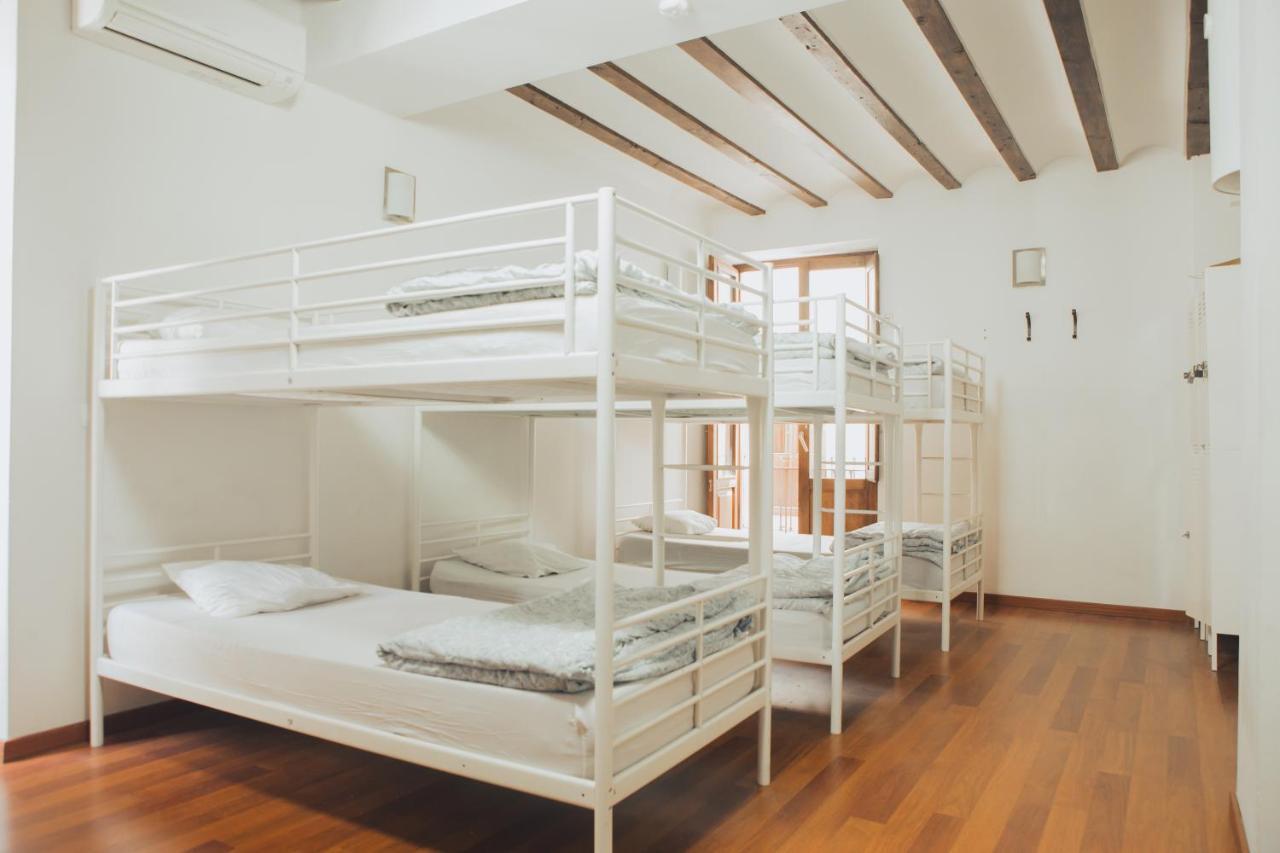 Isa Granada Apartment Ngoại thất bức ảnh